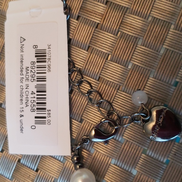 💜 Betsey Johnson Glampire Faux Pearl Skeleton Hand Gothic~Spider🕷~Eye👁~Cat 🐈 - Picture 6 of 6